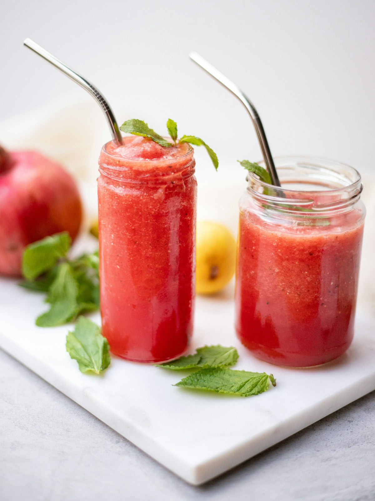 Lemongrass Kombucha Cooler, made with EcoNfuse Lemongrass Citrus Blend liquid spice extract